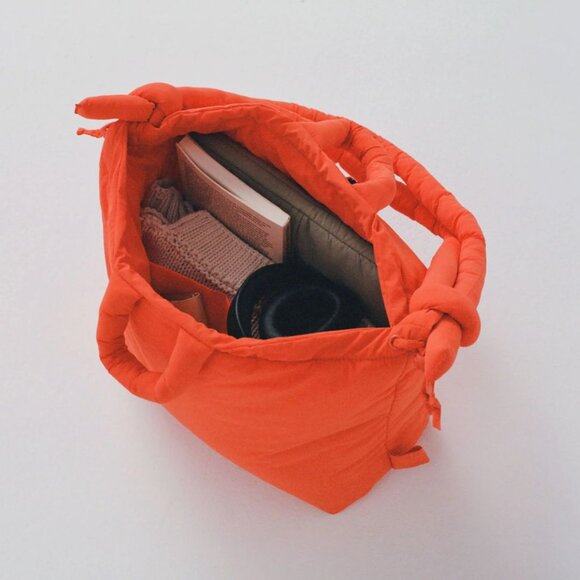 Olend Ona Soft Bag | Large Tote | Coral - Picture 3 of 3